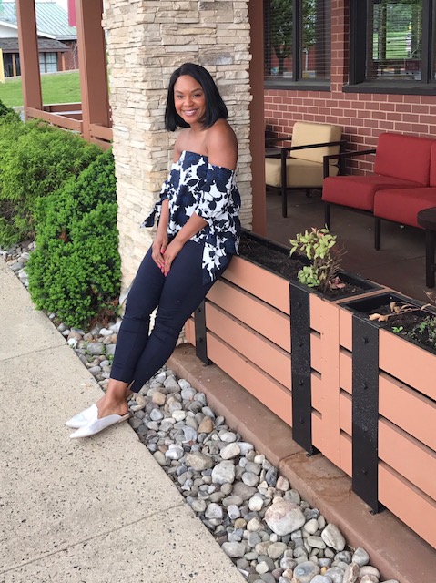 Off the shoulders, more flowers and a neutral color? Yep, perfect look for lunch with my bff and 2 year old niece.&nbsp;